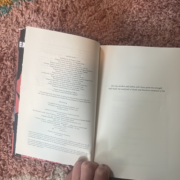 BOOK REVOLUTIONARY SUICIDE BY HUEY P. NEWTON - Picture 8 of 10